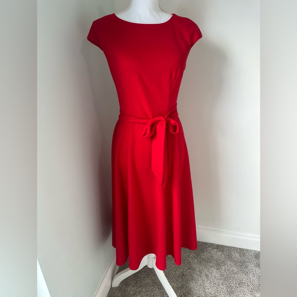 Red dress - Picture 1 of 5